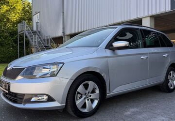 Skoda Fabia 219.010 km 3.690 &euro; Paderborn 33102