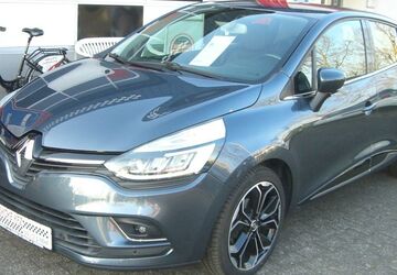 Renault Clio 80.000 km 9.999 &euro; Paderborn 33100