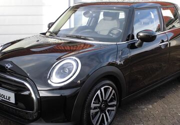 Mini ONE 17.330 km 18.950 &euro; Schlangen 33189
