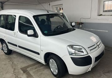 Citroen Berlingo 110.000 km 2.222 &euro; Detmold 32758