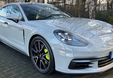 Porsche Panamera 82.500 km 59.900 &euro; Oerlinghausen 33813