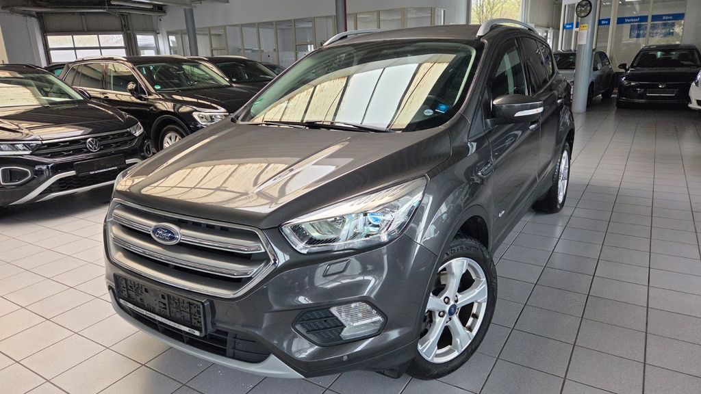 Ford Kuga 66.000 km 15.499 &euro; Salzkotten 33154