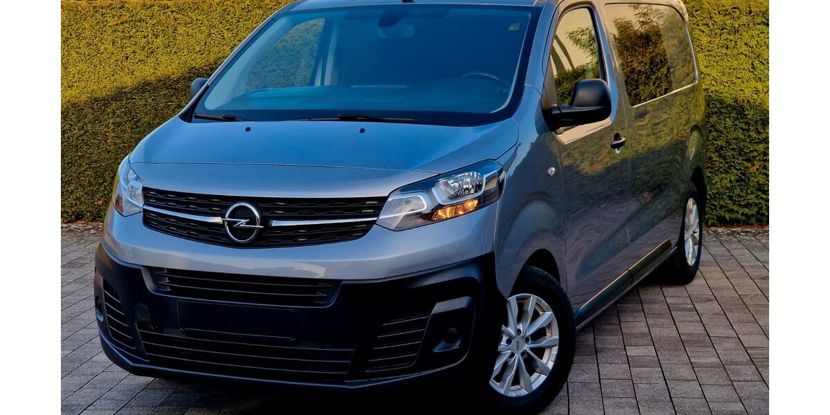 Opel Vivaro 145.000 km 19.700 &euro; Bad Lippspringe 33175