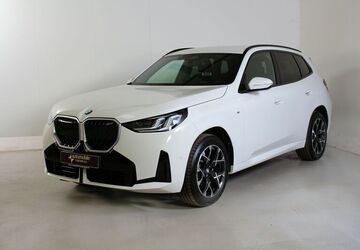 BMW X3 2.300 km 53.540 &euro; Paderborn 33100