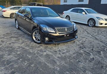 Toyota Crown 129.300 km 18.990 &euro; Büren 33142