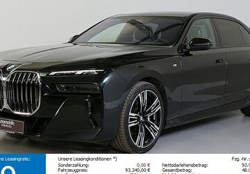 BMW 740 5.900 km 92.439 &euro; Paderborn 33100