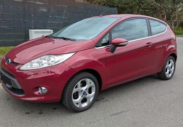 Ford Fiesta 86.000 km 5.900 &euro; Altenbeken 33184