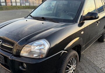 Hyundai TUCSON 165.000 km 5.490 &euro; Paderborn 33106