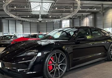 Porsche Taycan 29.660 km 78.890 &euro; Paderborn 33100