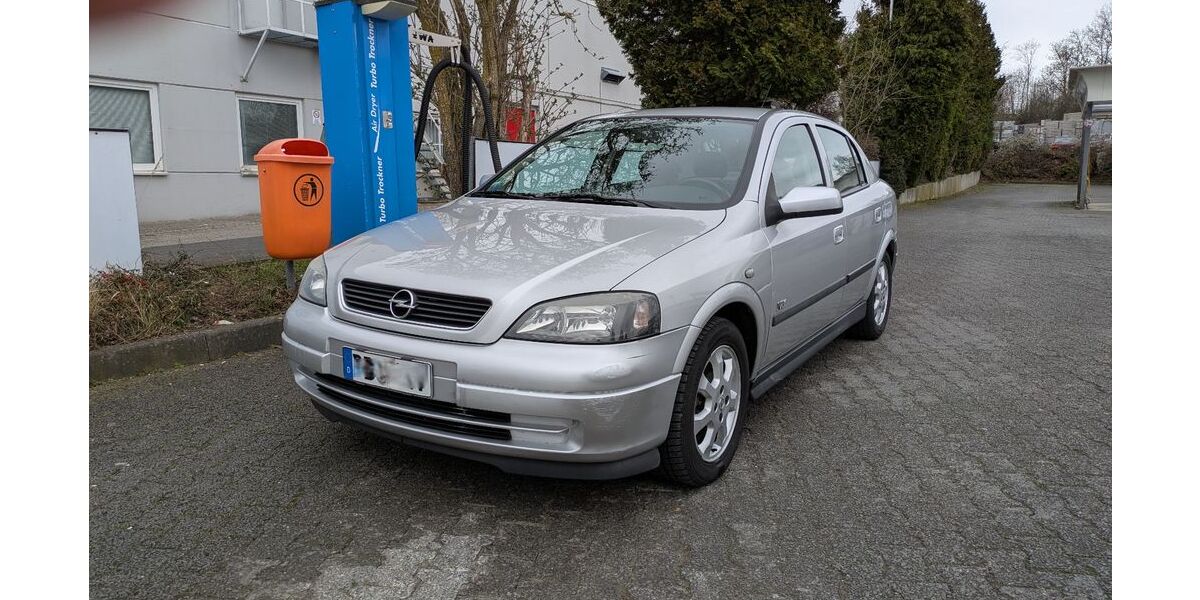 Opel Astra 167.000 km 1.790 &euro; Paderborn 33102
