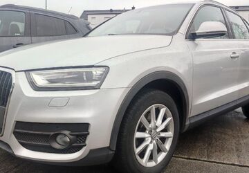 Audi Q3 77.600 km 15.290 &euro; Paderborn 33100