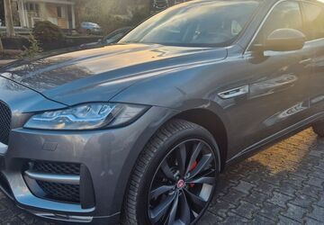 Jaguar F-Pace 149.000 km 19.900 &euro; Detmold 32756