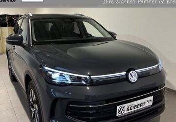 VW Tiguan 1.500 km 38.780 &euro; Brakel 33034