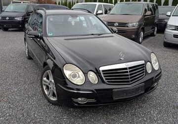 Mercedes-Benz E 200 252.000 km 4.750 &euro; Paderborn 33100