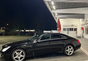 Mercedes-Benz CLS 320 175.800 km 12.500 &euro; Paderborn 33100