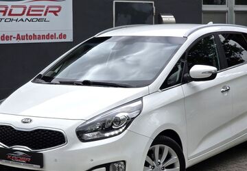 Kia Carens 100.000 km 11.990 &euro; Paderborn 33104