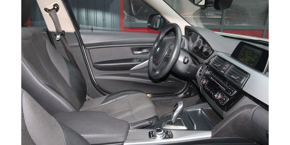 BMW 320 193.000 km 14.900 &euro; Schloß Holte 33758