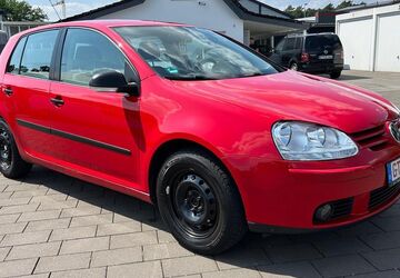 VW Golf 239.000 km 3.550 &euro; Schloß Holte 33758