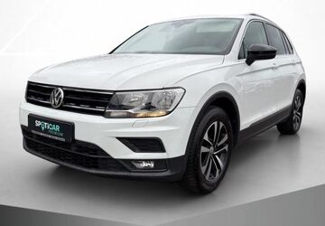 VW Tiguan 63.500 km 21.890 &euro; Paderborn 33100