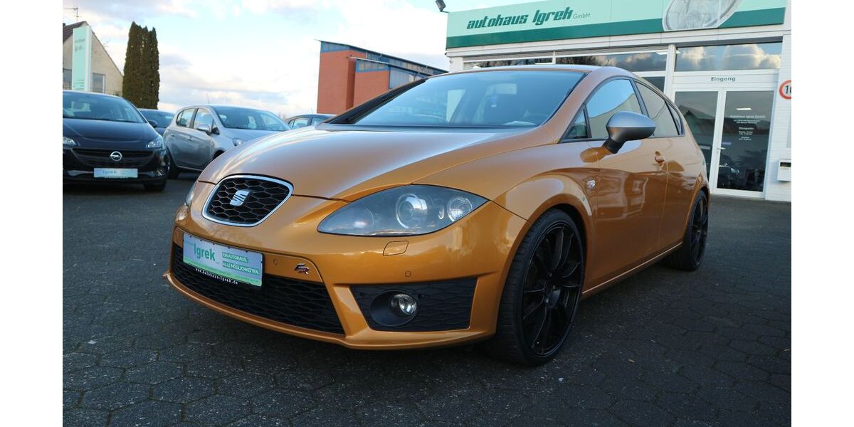 Seat Leon 147.351 km 8.990 &euro; Paderborn Schloß-Neuhaus 33104