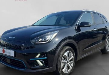 Kia Niro 20.838 km 22.290 &euro; Detmold 32758