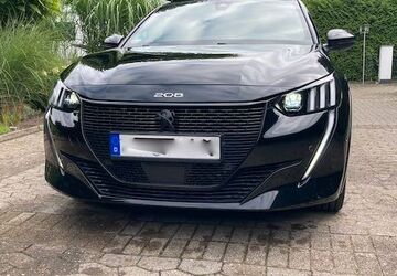 Peugeot 208 27.500 km 16.900 &euro; Detmold 32760