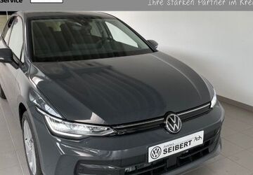 VW Golf 9.500 km 25.990 &euro; Brakel 33034