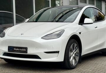 Tesla Model Y 55.296 km 33.890 &euro; Paderborn 33100