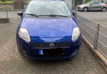 Fiat Grande Punto 226.000 km 550 &euro; Altenbeken 33184
