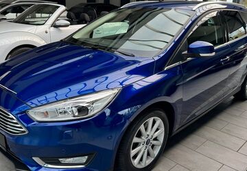 Ford Focus 109.000 km 10.900 &euro; Detmold 32758