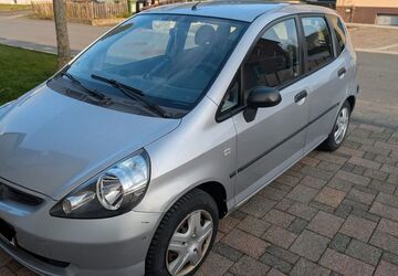 Honda Jazz 204.300 km 1.400 &euro; Paderborn 33098