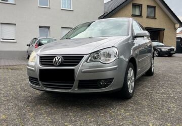 VW Polo 213.000 km 4.000 &euro; Paderborn 33100