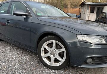 Audi A4 242.000 km 5.799 &euro; Paderborn 33106