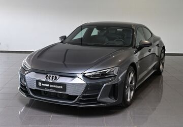 Audi e-tron GT 36.800 km 48.750 &euro; Paderborn 33100