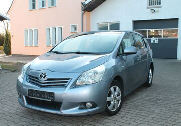 Toyota Verso 239.000 km 3.950 &euro; Augustdorf 32832