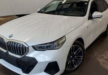 BMW 520 20.830 km 47.850 &euro; Paderborn 33104