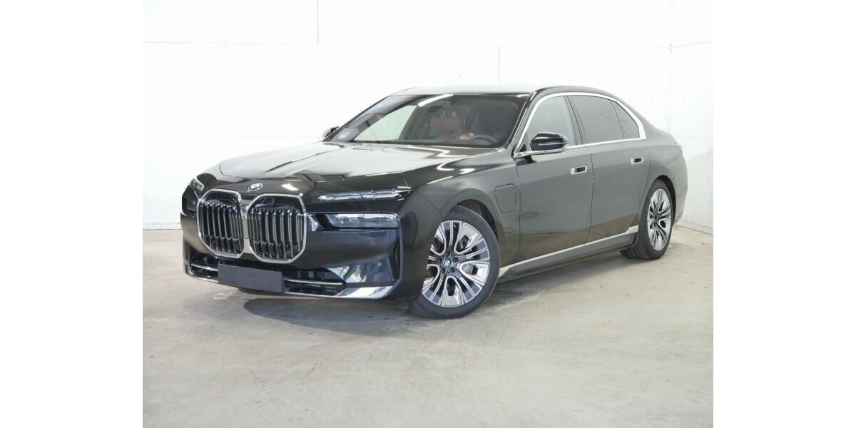 BMW 750 11.500 km 91.840 &euro; Paderborn 33100