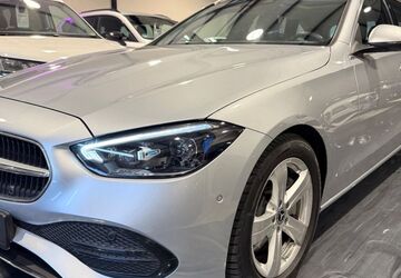 Mercedes-Benz C 300 48.032 km 32.990 &euro; Paderborn 33102