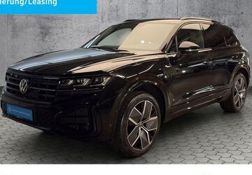 VW Touareg 20.350 km 72.940 &euro; Paderborn 33100