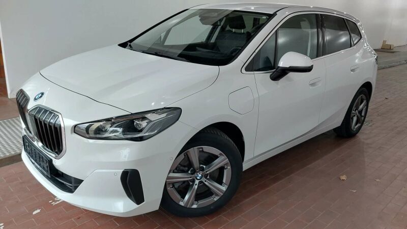 BMW 230 129.800 km 22.500 &euro; Paderborn 33100