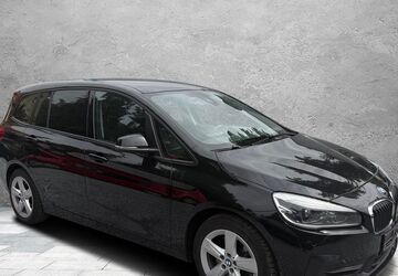 BMW 218 157.000 km 11.999 &euro; Detmold 32758