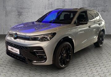 VW Tiguan 1.900 km 61.390 &euro; Bad Driburg 33014