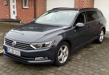 VW Passat Variant 166.000 km 13.500 &euro; Salzkotten 33154