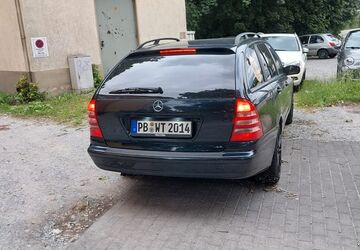 Mercedes-Benz C 180 220.000 km 3.250 &euro; Paderborn 33100