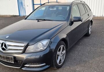 Mercedes-Benz C 220 275.000 km 6.700 &euro; Paderborn 33102