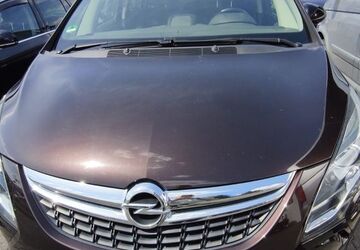 Opel Zafira 191.000 km 4.999 &euro; Paderborn 33102