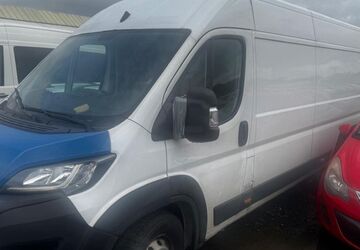 Peugeot Boxer 158.000 km 7.199 &euro; Paderborn 33100