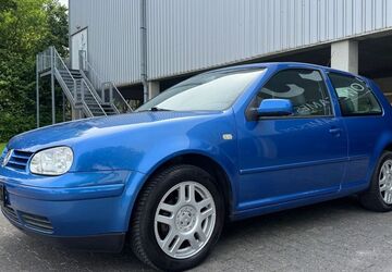 VW Golf 225.300 km 990 &euro; Paderborn 33102