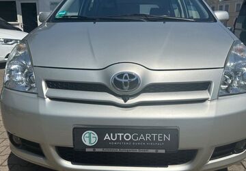 Toyota Corolla Verso 106.000 km 6.850 &euro; Paderborn 33098