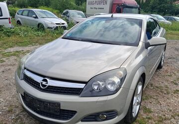 Opel Astra 207.000 km 2.799 &euro; Paderborn 33100
